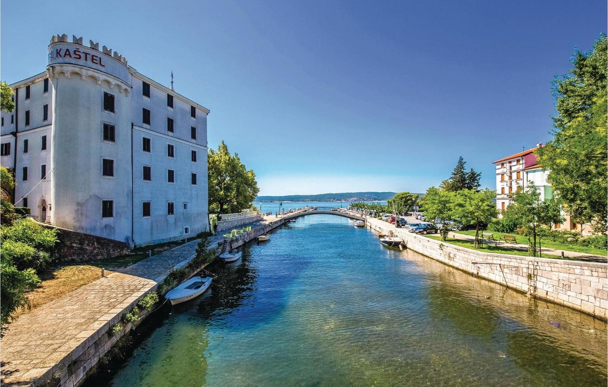 Nice Apartment In Crikvenica With Wifi Exterior foto